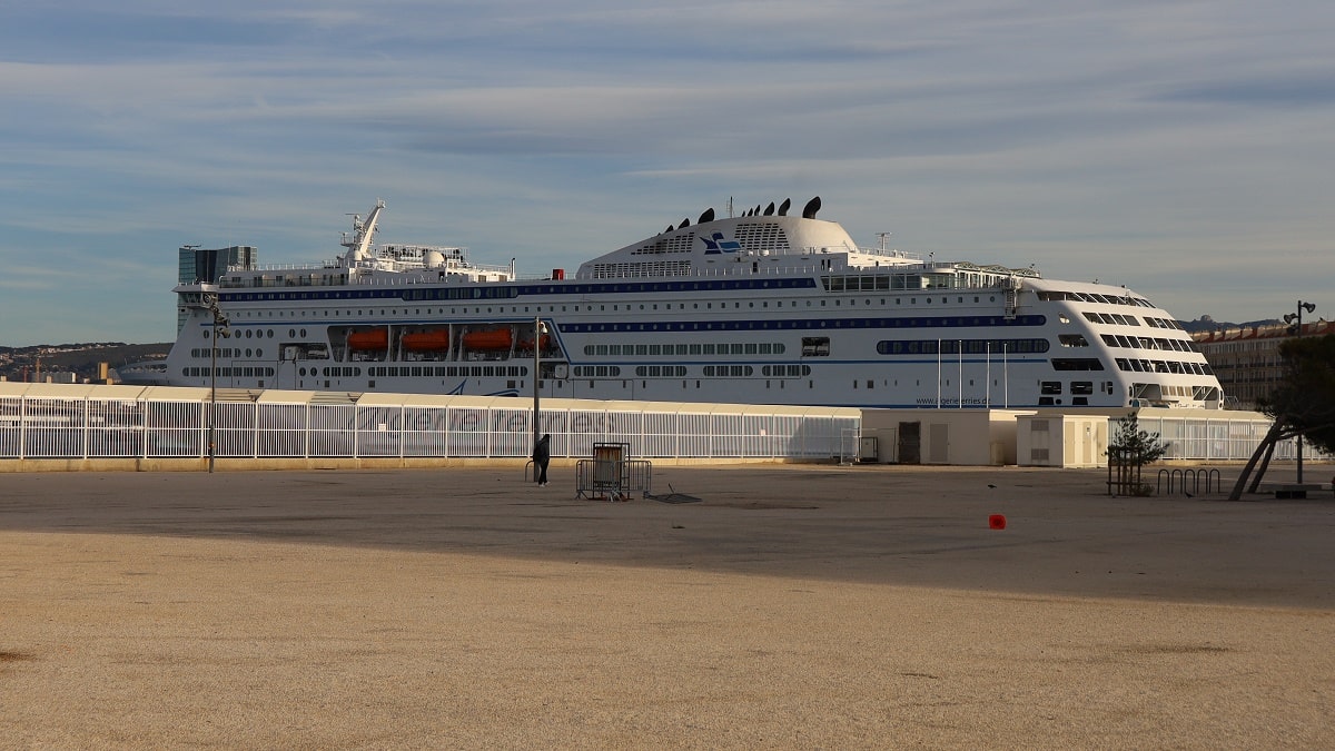 Algérie Ferries débarquement chaotique au port dOran les