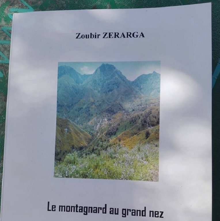 Zoubir Zerarga interdit de rencontrer ses lecteurs à Aokas  Zoubir-Zerarga-9999x9999-c